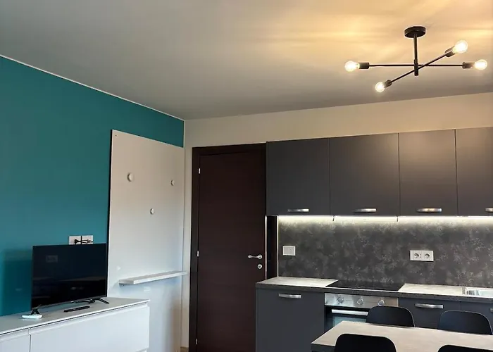 Lanzo Belvedere - Urban Lägenhet *